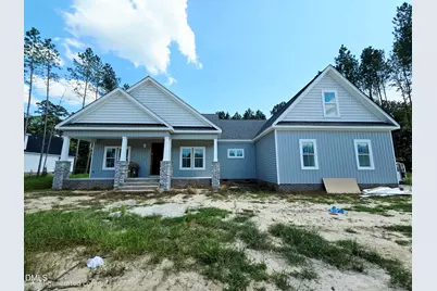 207 Hillstead Way, Smithfield, NC 27577 - Photo 1