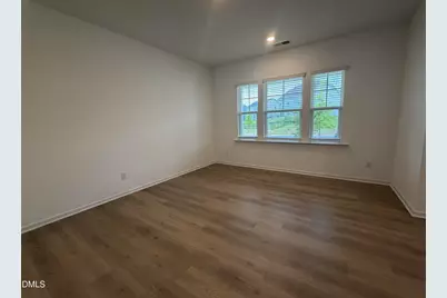 611 Contento Court, Sanford, NC 27330 - Photo 5