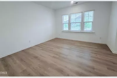 611 Contento Court, Sanford, NC 27330 - Photo 5