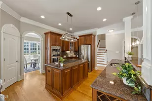 310 Weycroft Grant Dr, Cary, NC 27519 - Photo 7