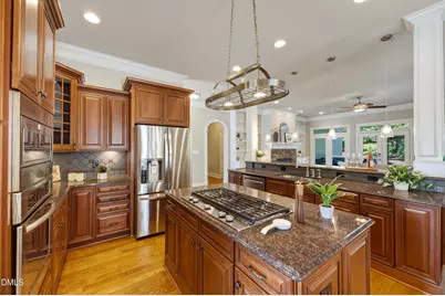 310 Weycroft Grant Drive, Cary, NC 27519 - Photo 9