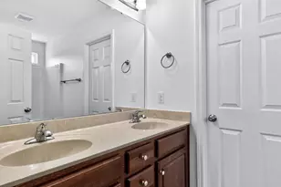 136 Middle Landing Dr, Smithfield, NC 27577 - Photo 17