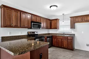 136 Middle Landing Dr, Smithfield, NC 27577 - Photo 11