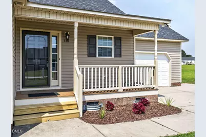 136 Middle Landing Drive, Smithfield, NC 27577 - Photo 3