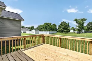 136 Middle Landing Dr, Smithfield, NC 27577 - Photo 23