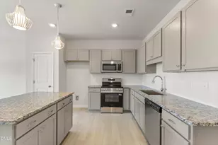 55 Fox Sedge Pl, Lillington, NC 27546 - Photo 3
