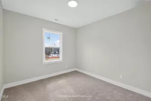 195 Isabelle Vly Dr, Zebulon, NC 27597 - Photo 25