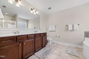 910 Wood Meadow Ln, Durham, NC 27703 - Photo 29