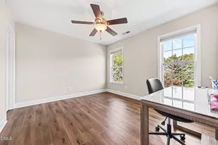 910 Wood Meadow Ln, Durham, NC 27703 - Photo 21