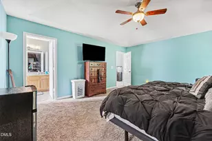 237 Georgetowne Dr, Clayton, NC 27520 - Photo 15