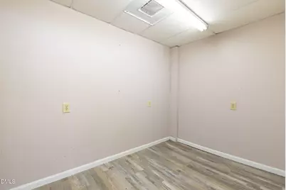 101 S Garnett Street, Henderson, NC 27536 - Photo 17