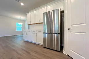 728 Denburn Pl, Raleigh, NC 27603 - Photo 17