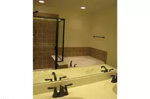 4117 Overcup Oak Ln, Cary, NC 27519 - Photo 11