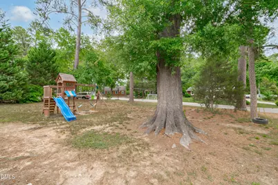 1403 Maple Avenue, Apex, NC 27502 - Photo 27