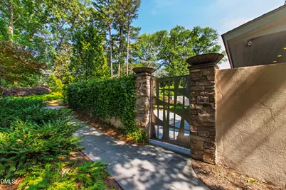 2751 Toxey Drive, Raleigh, NC 27609 - Photo 13