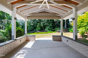 2751 Toxey Dr, Raleigh, NC 27609 - Photo 19