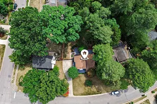 1605 Lake Park Dr, Raleigh, NC 27612 - Photo 33