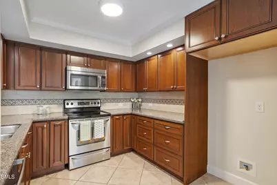 8717 Mansfield Drive, Raleigh, NC 27613 - Photo 21