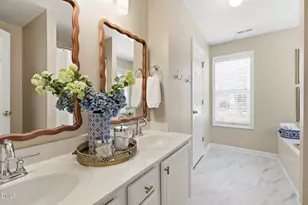 405 Onondaga Ct, Holly Springs, NC 27540 - Photo 15