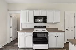 10908 Connally Ln, Raleigh, NC 27614 - Photo 13