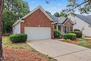 404 Ravenstone Dr, Cary, NC 27518 - Photo 3