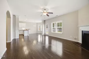 209 Royal Oak Ln, Garner, NC 27529 - Photo 9