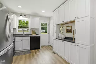 707 Dickens St, Roxboro, NC 27573 - Photo 13