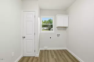 707 Dickens St, Roxboro, NC 27573 - Photo 25
