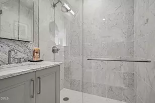 323 W Jones St, Raleigh, NC 27603 - Photo 19