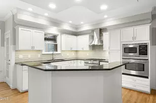 103 Parkgrove Ct, Cary, NC 27519 - Photo 11
