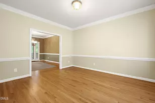 103 Parkgrove Ct, Cary, NC 27519 - Photo 27