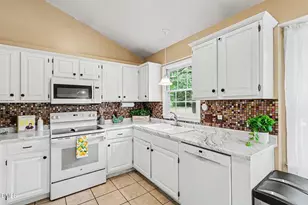 409 Brown Cir, Rolesville, NC 27571 - Photo 7
