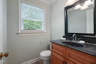 10521 Leafwood Pl, Raleigh, NC 27613 - Photo 19