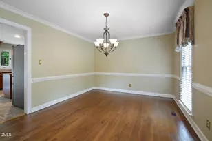 10521 Leafwood Pl, Raleigh, NC 27613 - Photo 7