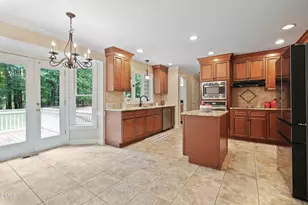 10521 Leafwood Pl, Raleigh, NC 27613 - Photo 13