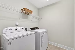625 Rockcastle Dr, Cary, NC 27519 - Photo 35