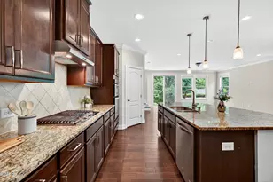 625 Rockcastle Dr, Cary, NC 27519 - Photo 15