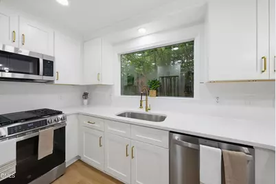 505 Longleaf Drive, Chapel Hill, NC 27517 - Photo 13