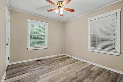1107 Lockland Avenue, Winston Salem, NC 27103 - Photo 11
