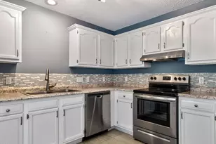 727 Avery St, Garner, NC 27529 - Photo 11