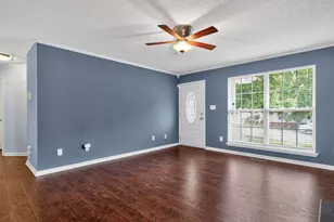 727 Avery St, Garner, NC 27529 - Photo 5