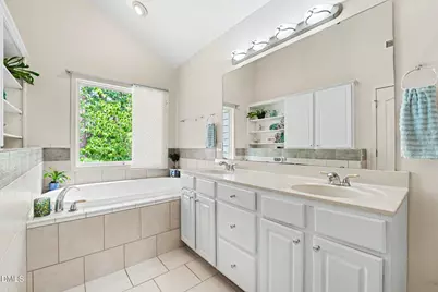 102 Bradwyck Drive, Cary, NC 27513 - Photo 33