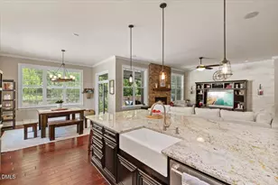 6 Beaufort Ct, Durham, NC 27713 - Photo 9