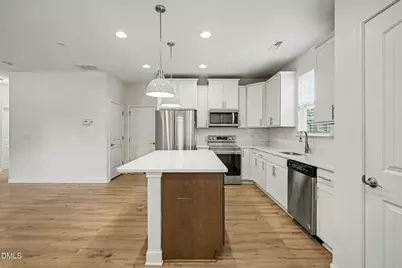 404 Avery Glenn Way, Fuquay Varina, NC 27526 - Photo 11