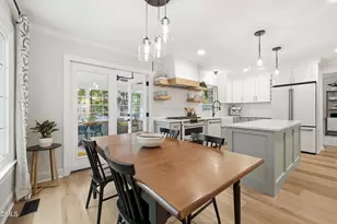 1004 Lantern Light Ct, Apex, NC 27502 - Photo 7