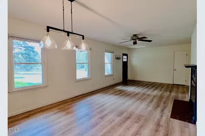 737 Lakeview Drive, Henderson, NC 27536 - Photo 3