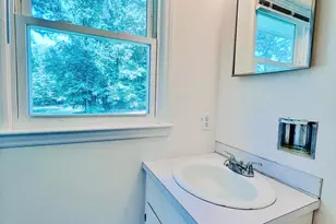 737 Lakeview Dr, Henderson, NC 27536 - Photo 21