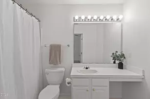 140 Orchard Park Dr, Cary, NC 27513 - Photo 19