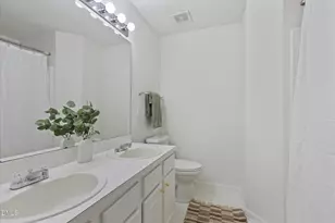 140 Orchard Park Dr, Cary, NC 27513 - Photo 25