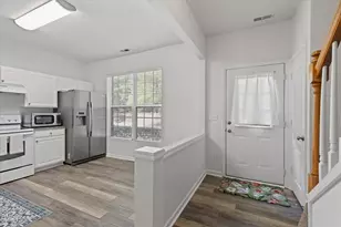 140 Orchard Park Dr, Cary, NC 27513 - Photo 5